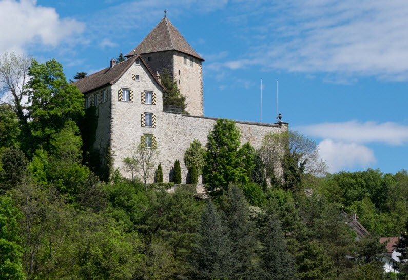 Schloss Hüttlingen, Hüttlingen, Switzerland